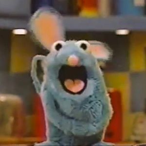 Meet your Posher, Alexis